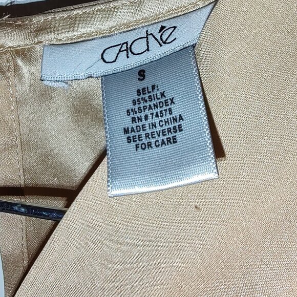 CACHE SILK TANK TOP SLVLS ROUCHED FRONT TUCKS METAL ACCENT KHAKI - WOMENS SMALL - Picture 4 of 7